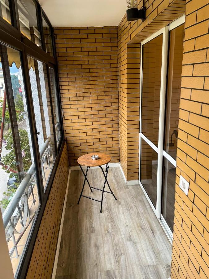 Centre View Apartment Tiranë Ngoại thất bức ảnh