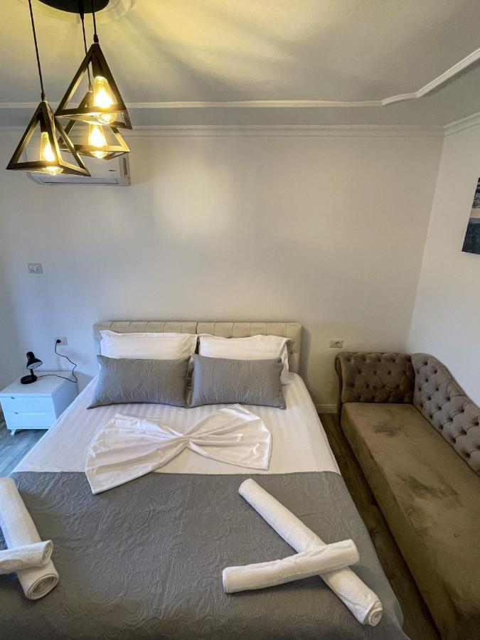 Centre View Apartment Tiranë Ngoại thất bức ảnh