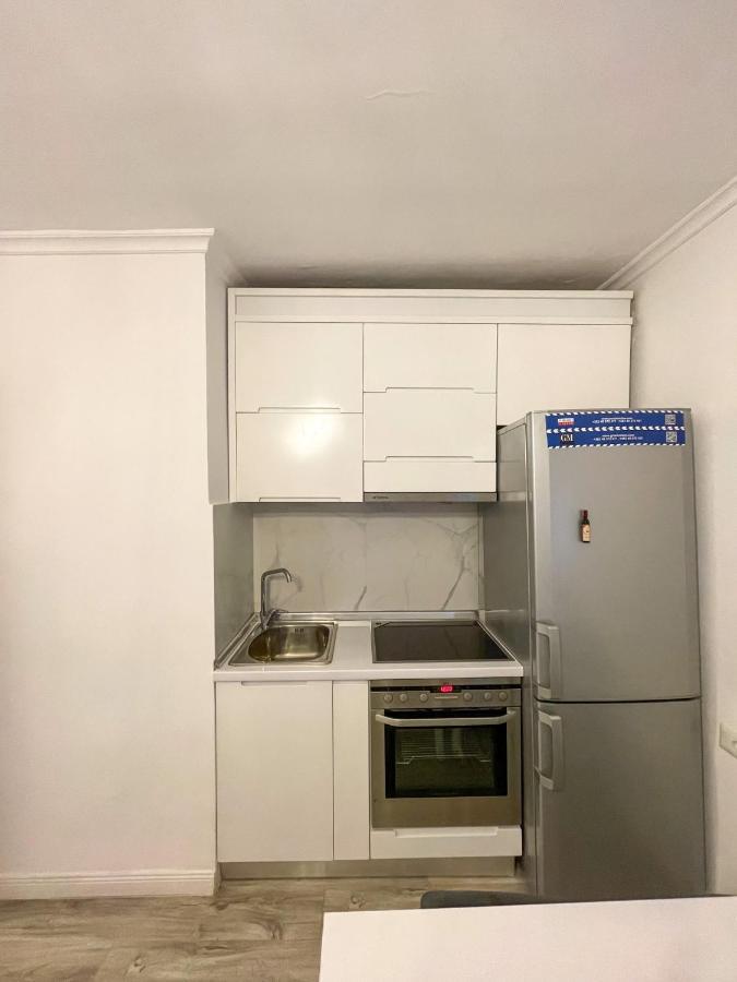 Centre View Apartment Tiranë Ngoại thất bức ảnh